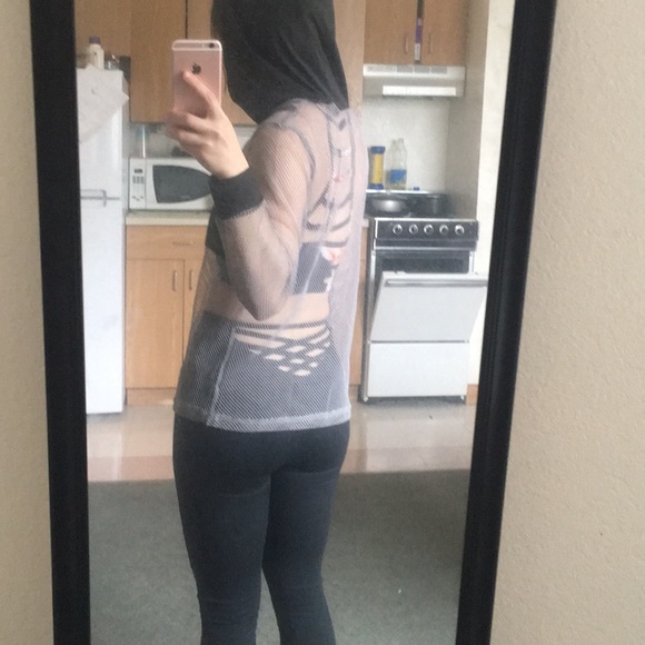 Jed north mesh hoodie. Open to offers - Picture 4 of 4